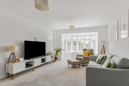 4 bedroom Detached house for sale in Gravel Hill, Wimborne