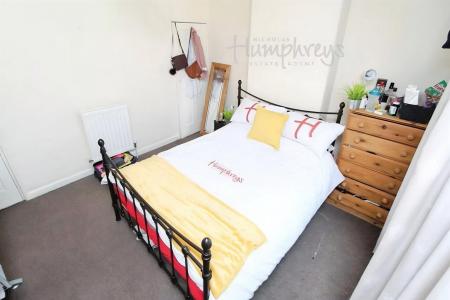 3 bedroom Terraced House to let in Newcome Road, Portsmouth