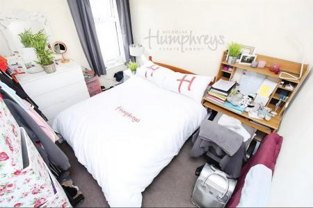 3 bedroom Terraced House to let in Newcome Road, Portsmouth