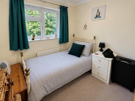 3 bedroom End of terrace house for sale in Bridle Way, Wimborne