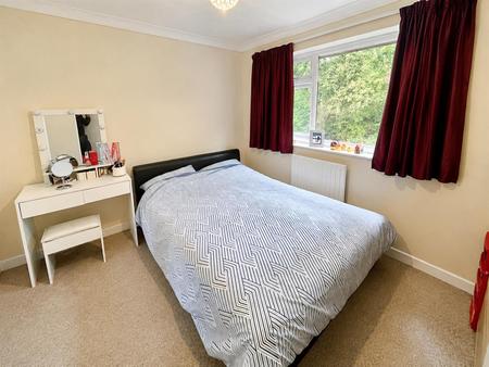 3 bedroom End of terrace house for sale in Bridle Way, Wimborne