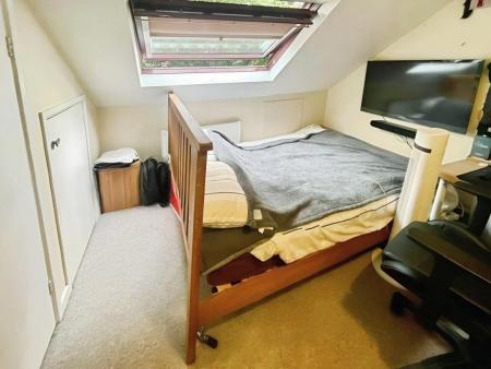 3 bedroom End of terrace house for sale in Bridle Way, Wimborne