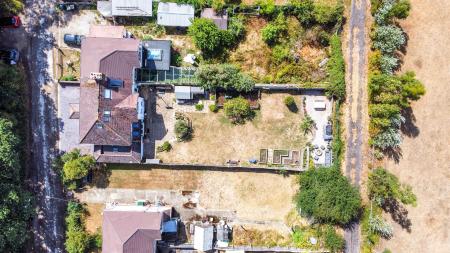 4 bedroom Property for sale in 6, Horton Heath, Dorset, BH21 7JR