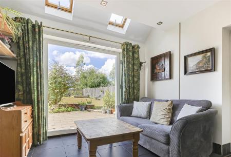 4 bedroom Property for sale in 6, Horton Heath, Dorset, BH21 7JR