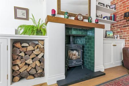 4 bedroom Property for sale in 6, Horton Heath, Dorset, BH21 7JR