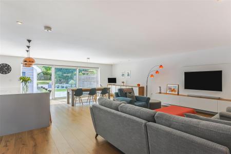 4 bedroom Detached house for sale in Merley Ways, Wimborne