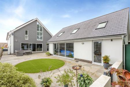 4 bedroom Detached house for sale in Merley Ways, Wimborne