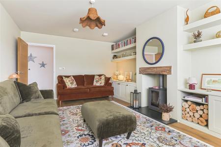 4 bedroom Detached house for sale in Merley Ways, Wimborne