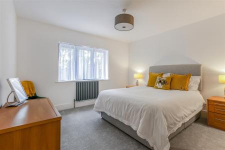 4 bedroom Detached house for sale in Rowlands Hill, Wimborne