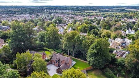 4 bedroom Detached house for sale in Rowlands Hill, Wimborne
