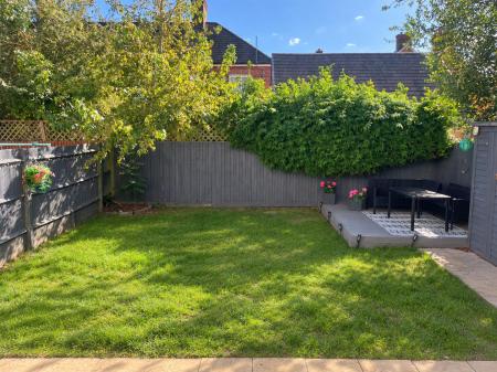 3 bedroom End of terrace house for sale in Bankes Road, Wimborne