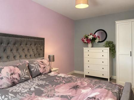 3 bedroom End of terrace house for sale in Bankes Road, Wimborne