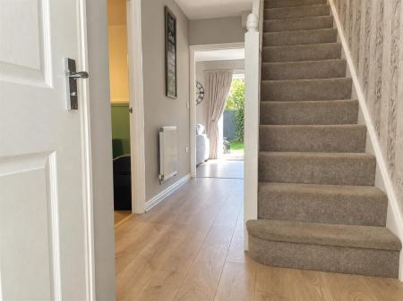 3 bedroom End of terrace house for sale in Bankes Road, Wimborne