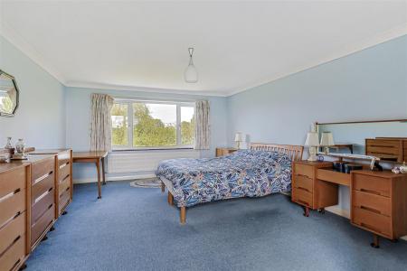 4 bedroom Detached house for sale in Furzehill, Wimborne
