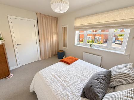 2 bedroom Terraced House to let in Wheatsheaf Road, Wimborne