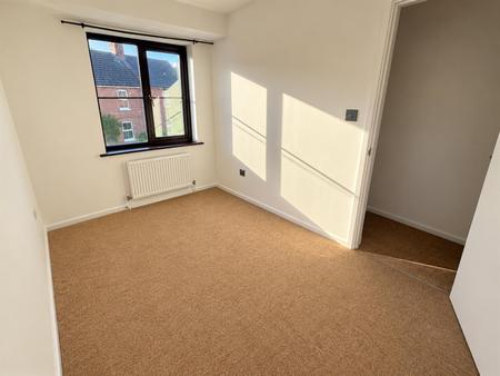 2 bedroom Apartment to let in 32 Crescent Road, Wimborne