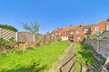 3 bedroom Terraced House for sale in Butts Road, Barton-upon-Humber, North Lincolnshire, DN18