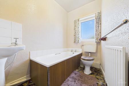 3 bedroom Terraced House for sale in Butts Road, Barton-upon-Humber, North Lincolnshire, DN18