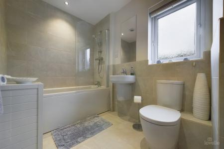 4 bedroom Detached house for sale in Jubilee Place, Barton-upon-Humber, North Lincolnshire, DN18