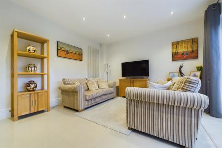 4 bedroom Detached house for sale in Jubilee Place, Barton-upon-Humber, North Lincolnshire, DN18