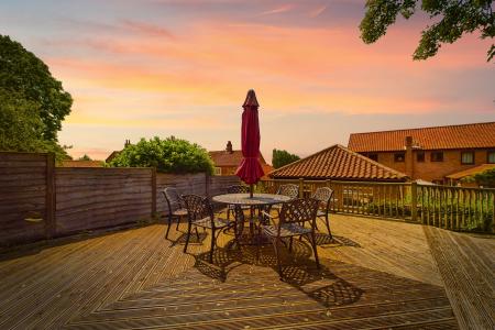 4 bedroom Detached house for sale in Main Street, Horkstow, North Lincolnshire, DN18