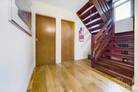 4 bedroom Detached house for sale in Main Street, Horkstow, North Lincolnshire, DN18