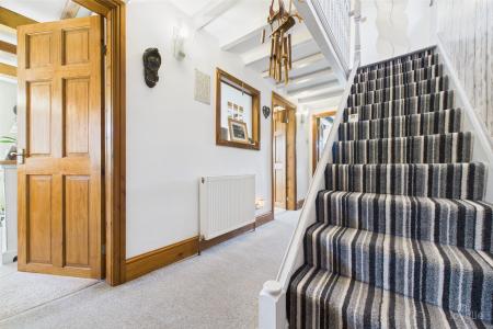 5 bedroom Detached house for sale in North End, Goxhill, North Lincolnshire, DN19