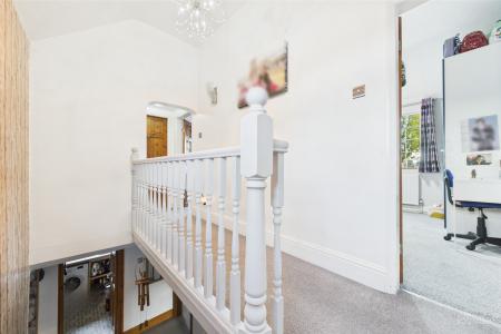 5 bedroom Detached house for sale in North End, Goxhill, North Lincolnshire, DN19