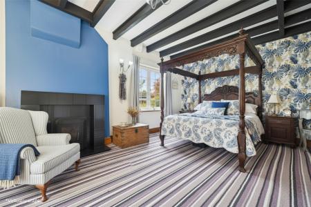 5 bedroom Detached house for sale in North End, Goxhill, North Lincolnshire, DN19