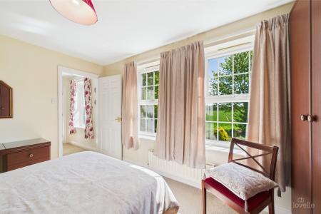 4 bedroom Detached house for sale in Swallow Lane, Wootton, North Lincolnshire, DN39