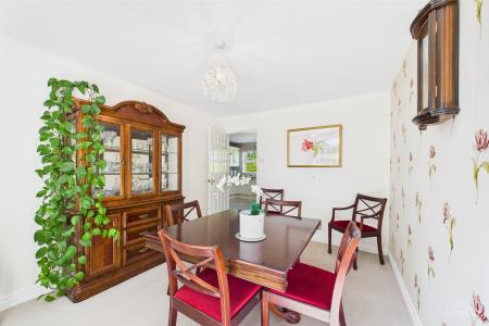 4 bedroom Detached house for sale in Swallow Lane, Wootton, North Lincolnshire, DN39