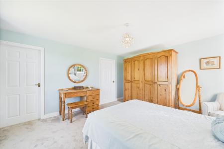 4 bedroom Detached house for sale in Swallow Lane, Wootton, North Lincolnshire, DN39