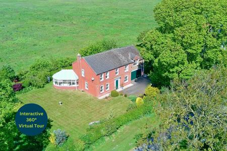 4 bedroom Detached house for sale in Swallow Lane, Wootton, North Lincolnshire, DN39