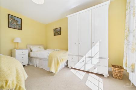 4 bedroom Detached house for sale in Swallow Lane, Wootton, North Lincolnshire, DN39