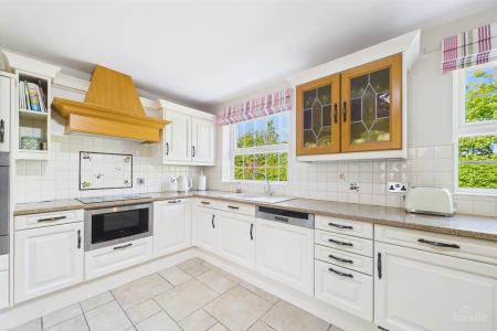 4 bedroom Detached house for sale in Swallow Lane, Wootton, North Lincolnshire, DN39