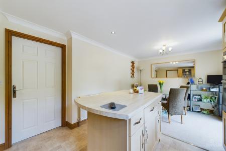 3 bedroom Detached house for sale in Worsley Paddock, Ulceby, North Lincolnshire, DN39