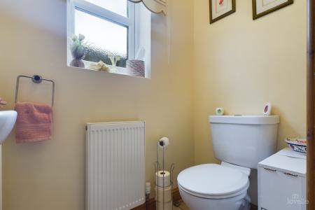 3 bedroom Detached house for sale in Worsley Paddock, Ulceby, North Lincolnshire, DN39