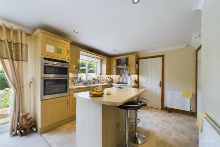 3 bedroom Detached house for sale in Worsley Paddock, Ulceby, North Lincolnshire, DN39