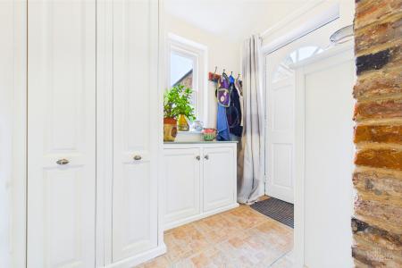 4 bedroom Detached house for sale in Willow House - Soutergate, Barton-upon-Humber, North Lincolnshire, DN18