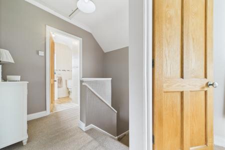 3 bedroom Semi-detached house for sale in Providence Crescent, Barton-upon-Humber, North Lincolnshire, DN18