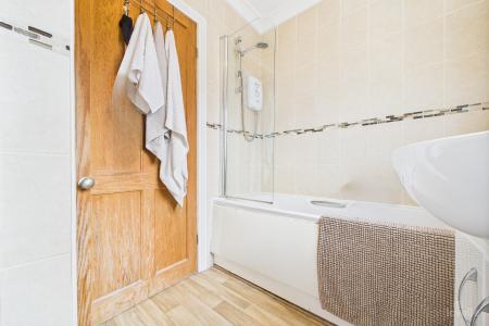 3 bedroom Semi-detached house for sale in Providence Crescent, Barton-upon-Humber, North Lincolnshire, DN18