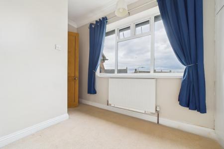 3 bedroom Semi-detached house for sale in Providence Crescent, Barton-upon-Humber, North Lincolnshire, DN18