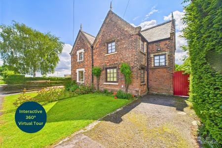 2 bedroom Semi-detached house for sale in Killingholme Road, Ulceby, North Lincolnshire, DN39