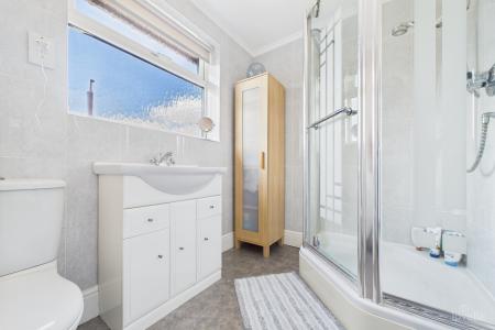 4 bedroom Detached house for sale in Horkstow Road, Barton-upon-Humber, North Lincolnshire, DN18