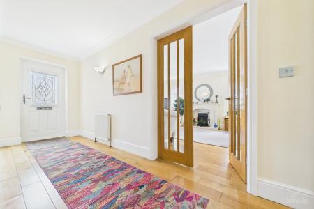 4 bedroom Detached house for sale in Eastfield Road, Barton-upon-Humber, North Lincolnshire, DN18