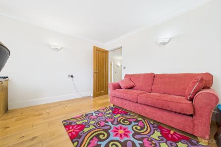 4 bedroom Detached house for sale in Eastfield Road, Barton-upon-Humber, North Lincolnshire, DN18