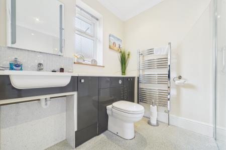 4 bedroom Detached house for sale in Eastfield Road, Barton-upon-Humber, North Lincolnshire, DN18