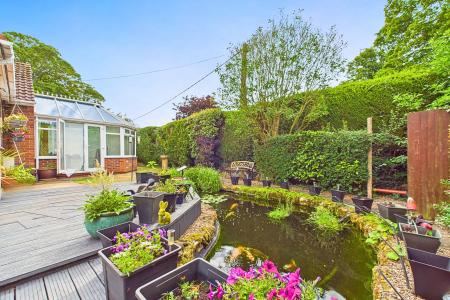 3 bedroom Detached bungalow for sale in Main Street, Bonby, North Lincolnshire, DN20