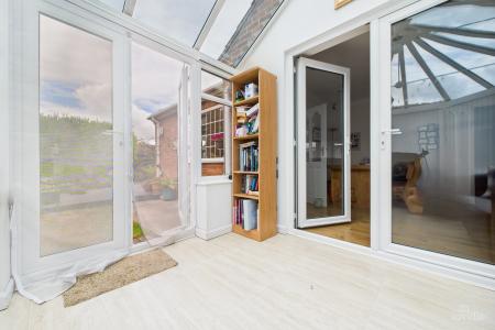 3 bedroom Detached bungalow for sale in Main Street, Bonby, North Lincolnshire, DN20