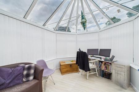 3 bedroom Detached bungalow for sale in Main Street, Bonby, North Lincolnshire, DN20